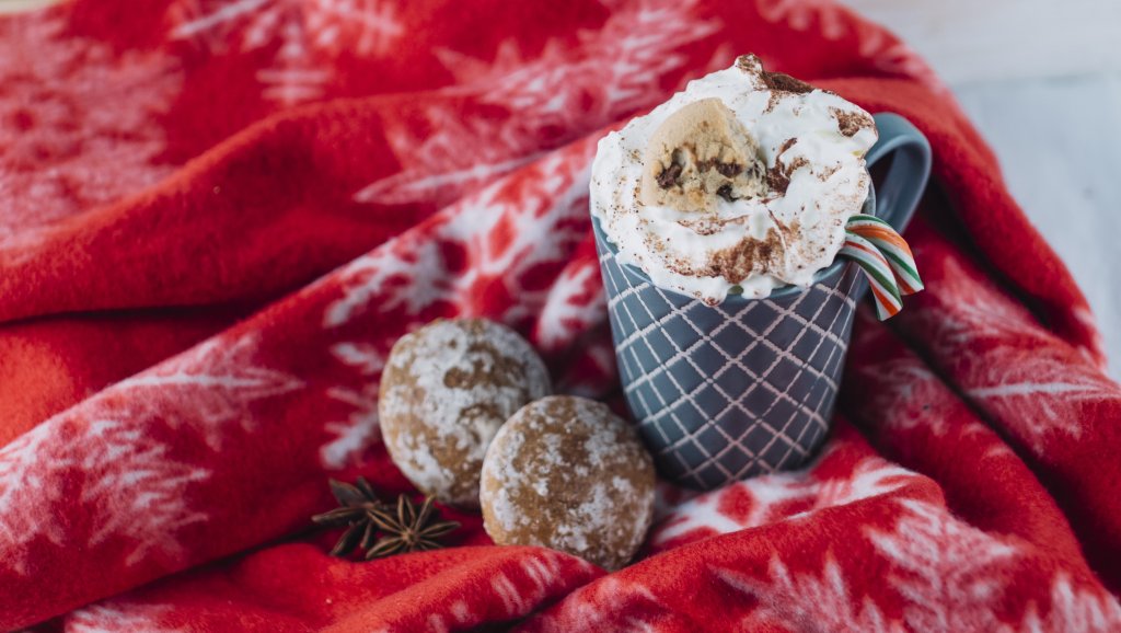 cup-coffee-with-whipped-cream-blanket.jpg